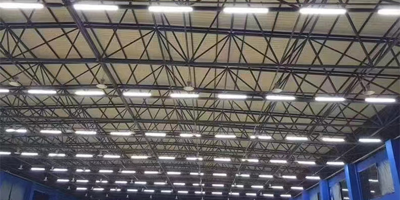 名称：室内篮球场顶棚灯光